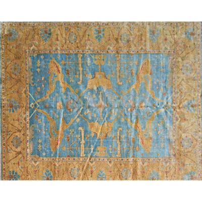 Appraisal: OUSHAK STYLE Contemporary room-size hand-knotted rug geometric floral design on