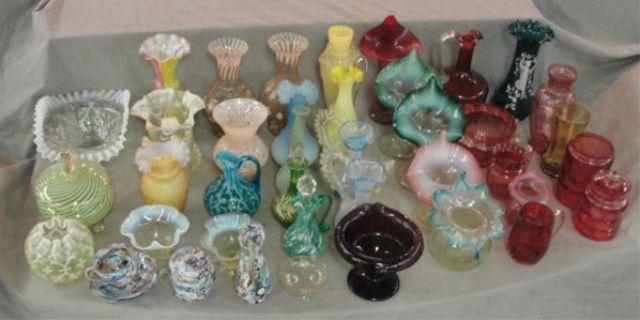 Appraisal: Lot of Victorian Glass Dimensions tallest vase is h