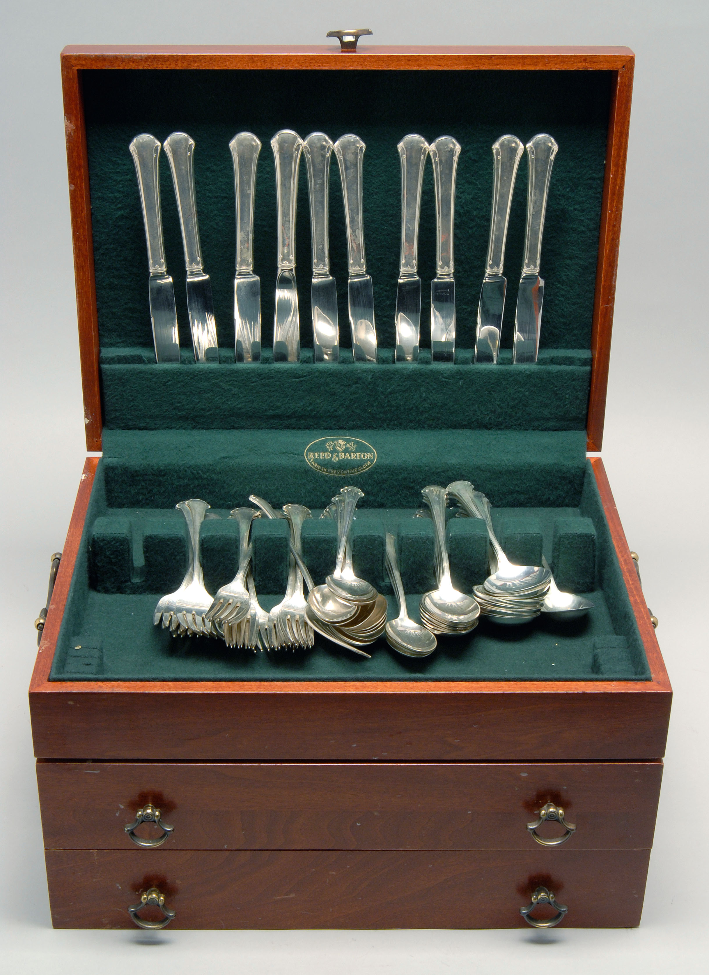 Appraisal: CASED PARTIAL STERLING SILVER FLATWARE SET BY TOWLE In the