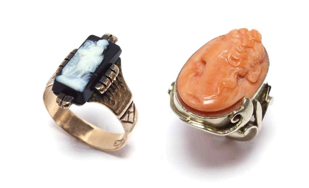 Appraisal: CARVED CAMEO RINGS K rose gold Victorian ring contains one