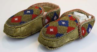 Appraisal: Plains Indian beaded child's moccasins length Plains Indian beaded child's