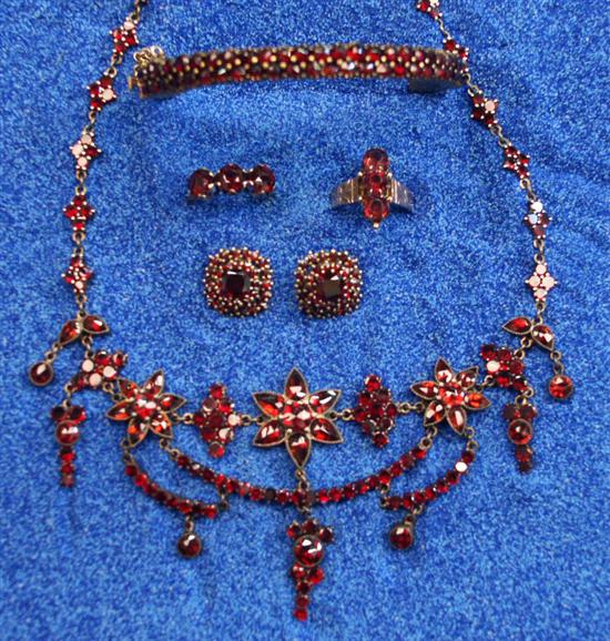 Appraisal: VICTORIAN GOLD AND GARNET NECKLACE WITH COMPLIMENTARY EARRINGS BRACELET AND