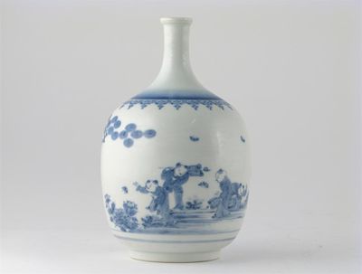 Appraisal: A Japanese blue and white bottle vase painted with five