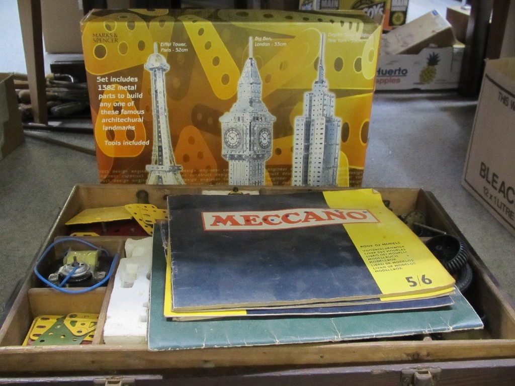 Appraisal: Lot comprising in Meccano set and a box of Meccano