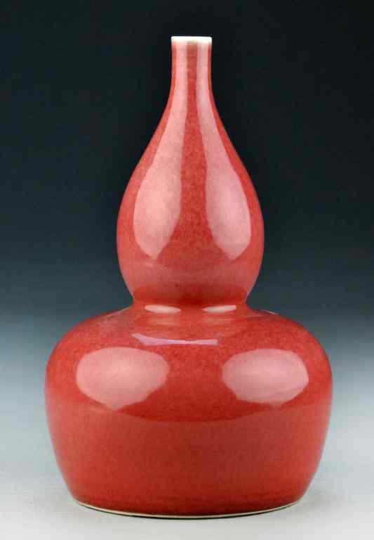 Appraisal: Chinese Republic Peach Bloom VaseDouble gourd shaped peach bloom vase