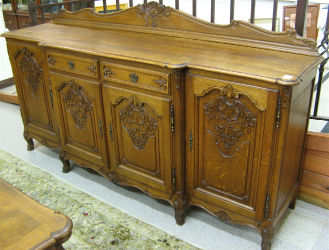 Appraisal: LOUIS XV STYLE OAK SIDEBOARD Belgium or Northern France th