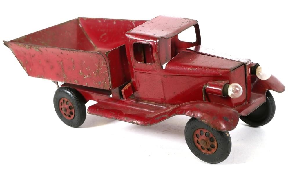 Appraisal: VINTAGE GIRARD PRESSED STEEL DUMP TRUCKPressed Steel Girard Toys dump