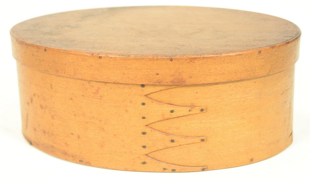 Appraisal: Shaker Five Finger Box large oval bentwood having five fingers