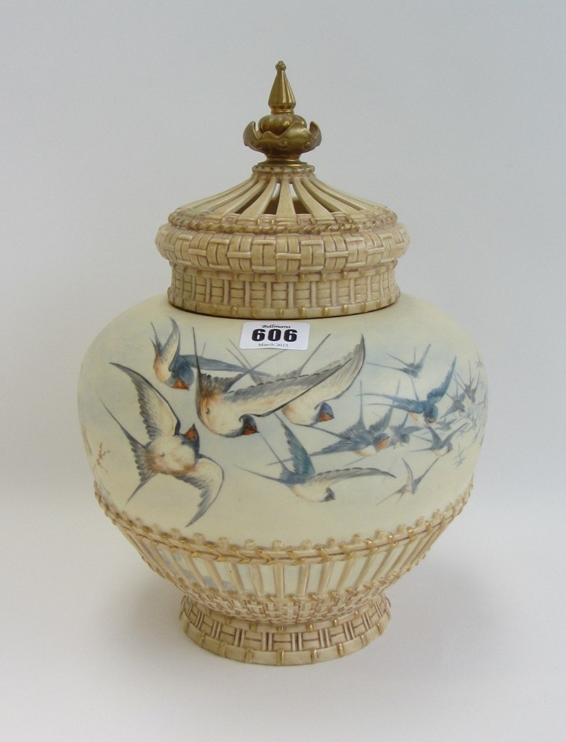 Appraisal: A Royal Worcester pot pourri jar and cover 's of