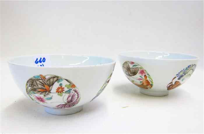 Appraisal: PAIR CHINESE FINE PORCELAIN RICE BOWLS hand painted with round