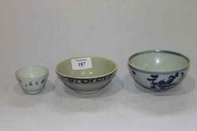 Appraisal: A CHINESE TEK SING CARGO BOWL with 'Nagel Auction' label