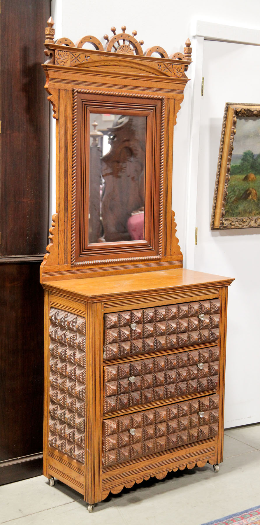 Appraisal: VICTORIAN DRESSER WITH MIRROR American late th century Oak having