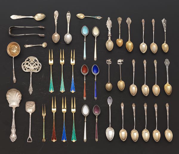 Appraisal: GROUP OF ASSORTED SPOONS AND FORKS Including seven pickle olive