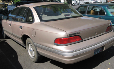 Appraisal: FORD CROWN VICTORIA LX FOUR DOOR SEDAN liter V- automatic