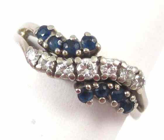 Appraisal: SAPPHIRE DIAMOND AND WHITE GOLD RING The k white gold