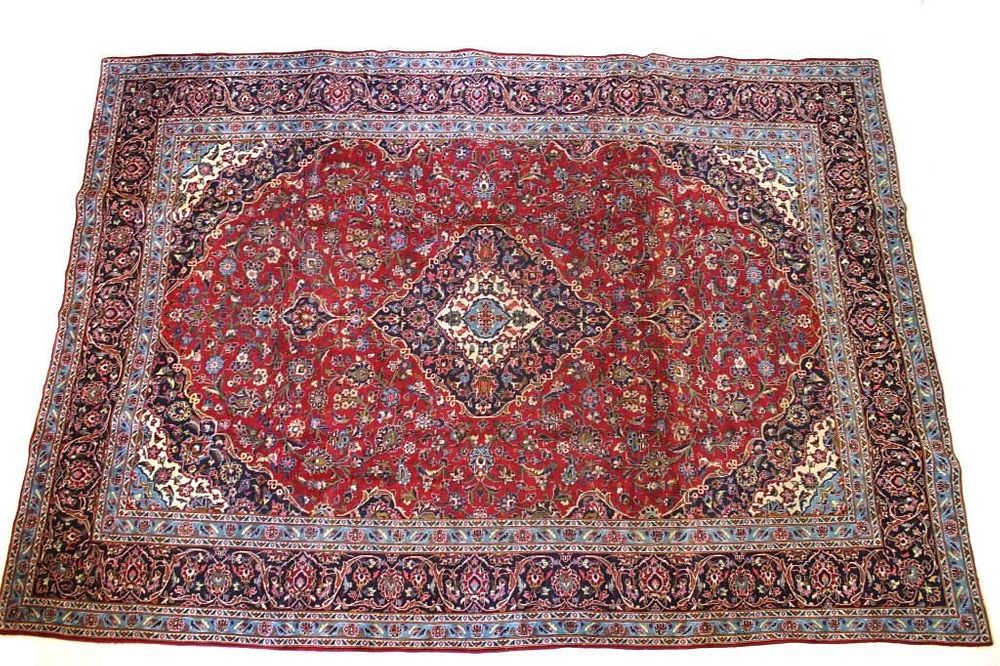 Appraisal: 's Kashan Persian Hand Knotted Wool Area Rug Included in