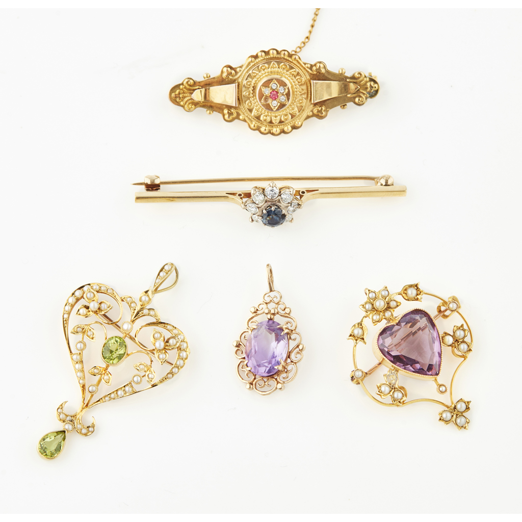 Appraisal: A collection of five gem set brooches to include an