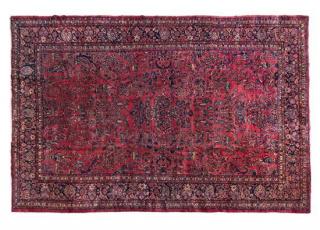 Appraisal: A Sarouk Wool Rug feet inches x feet inches Estimate