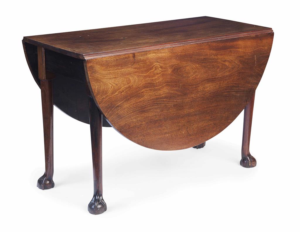 Appraisal: GEORGE III MAHOGANY DROP LEAF TABLE TH CENTURY the oval