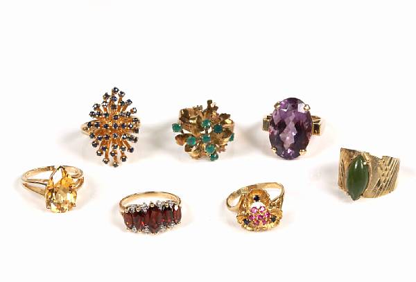 Appraisal: A collection of nine gem-set and gold rings grs gross