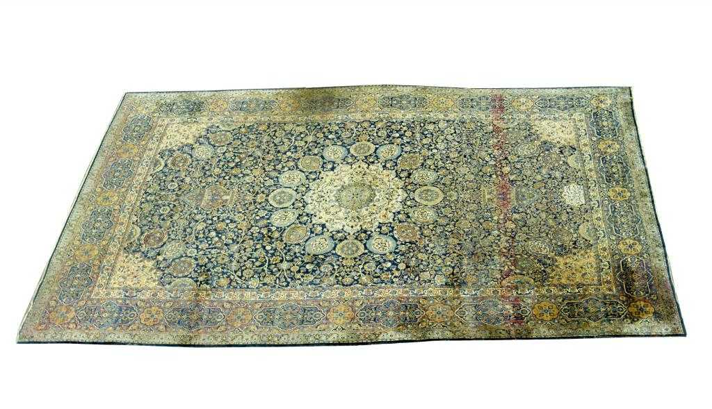 Appraisal: AN ANTIQUE TABRIZ CARPET x cm