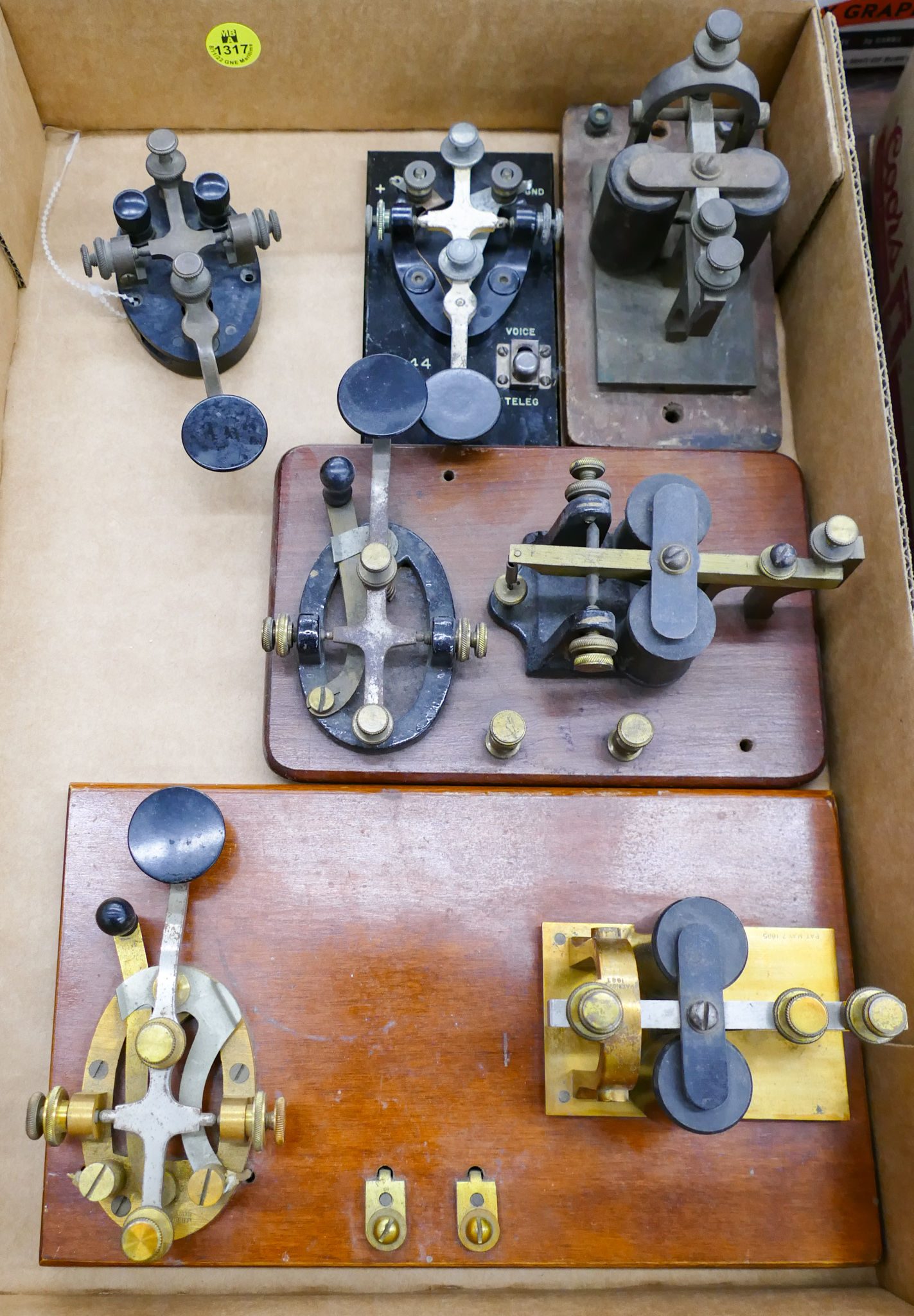 Appraisal: Box pc Old Morse Code Devices