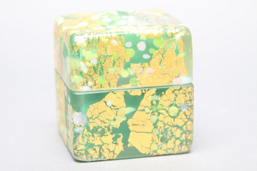 Appraisal: Kyohei Fujita Kyohei Fujita Japanese - Green Square Mold blown