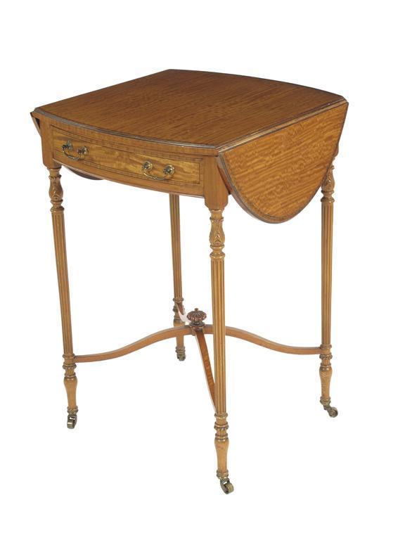 Appraisal: An Edwardian satinwood Pembroke table