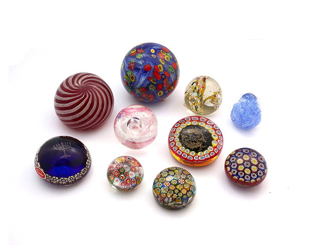 Appraisal: A GROUP OF TEN MURANO ITALIAN GLASS PAPERWEIGHTS of varying