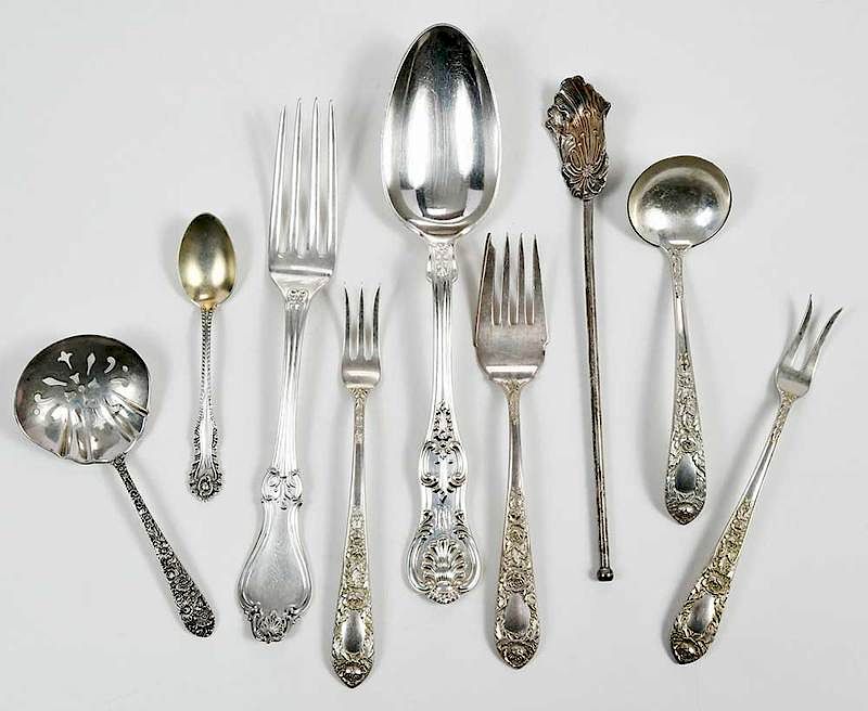 Appraisal: Assorted Sterling Flatware pieces American th century set of demitasse