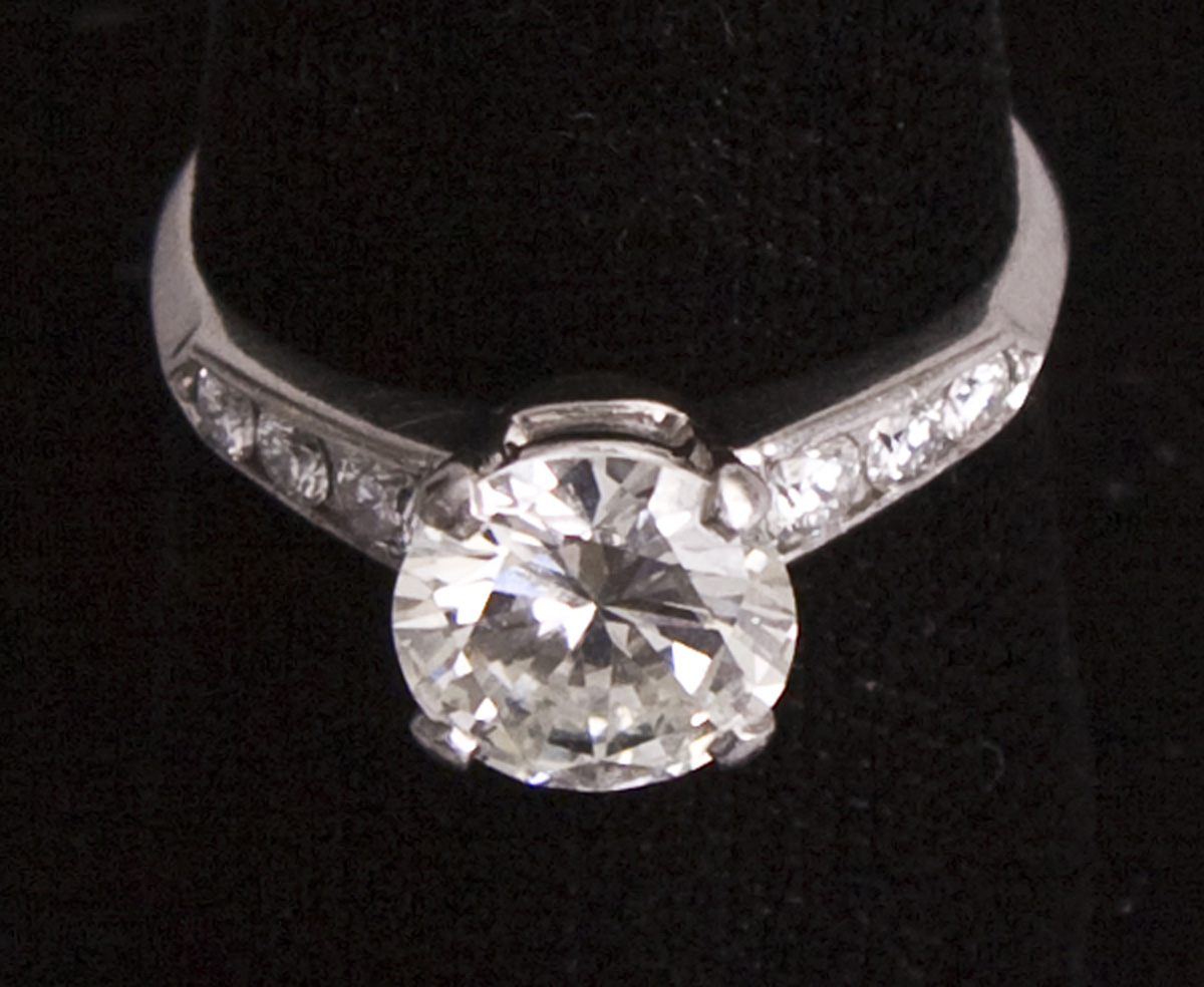 Appraisal: Ladies Diamond Engagement Ring iridium platinum Round brilliant cut natural