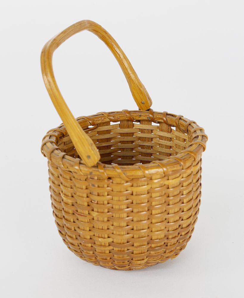 Appraisal: Mitchy Ray Miniature One-Egg Swing Handle Nantucket Basket Exclusive on