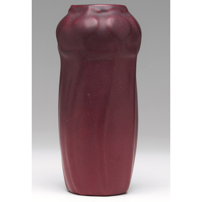 Appraisal: Van Briggle vase ca poppy pod design under a maroon