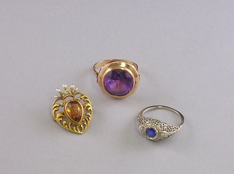 Appraisal: Three Jewelry Items an kt white gold and gemstone ring