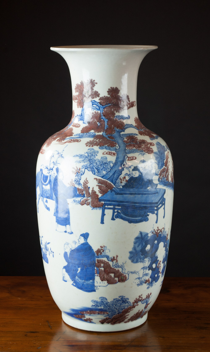 Appraisal: KANGXI STYLE CHINESE PORCELAIN VASE featuring blue and iron red