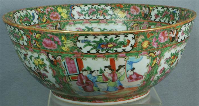 Appraisal: Large Rose Medallion punch bowl dia - no apparent losses