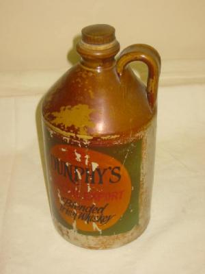 Appraisal: A Dunphy's Special Export Irish whisky flagon in stoneware with