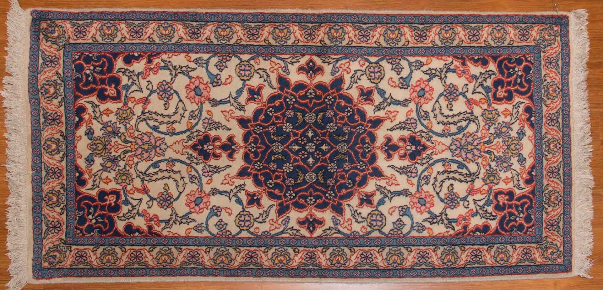 Appraisal: Persian Sarouk rug approx x Iran circa Condition Needs to