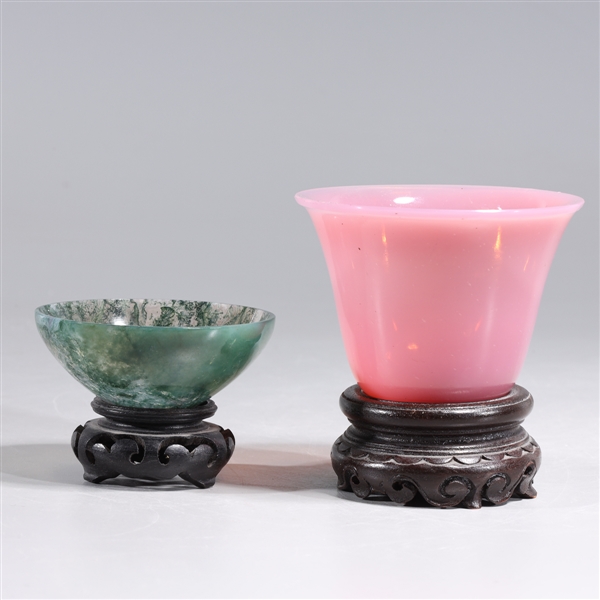 Appraisal: Two Chinese wine cups pink Beijing glass and moss agate