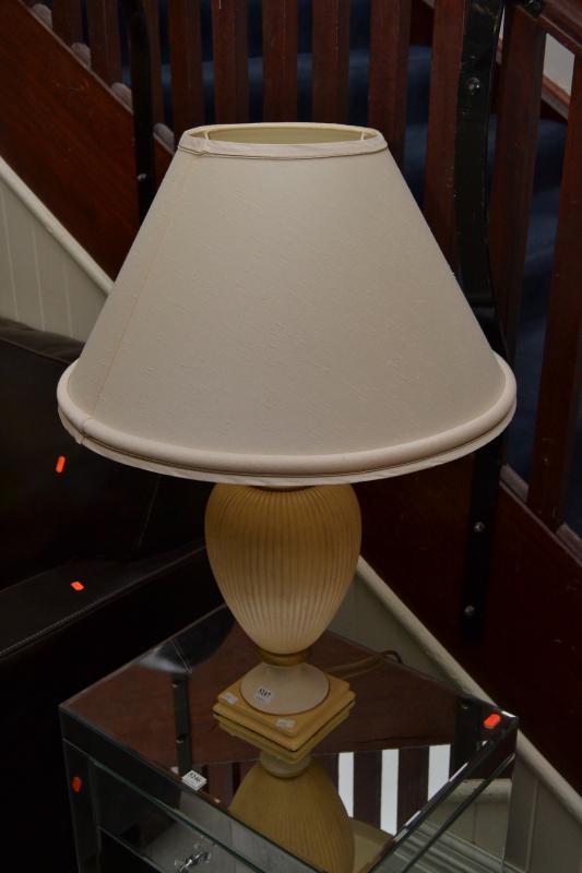 Appraisal: A PAIR OF CERAMIC CLASSICAL STYLE LAMPS WITH WHITE SHADES