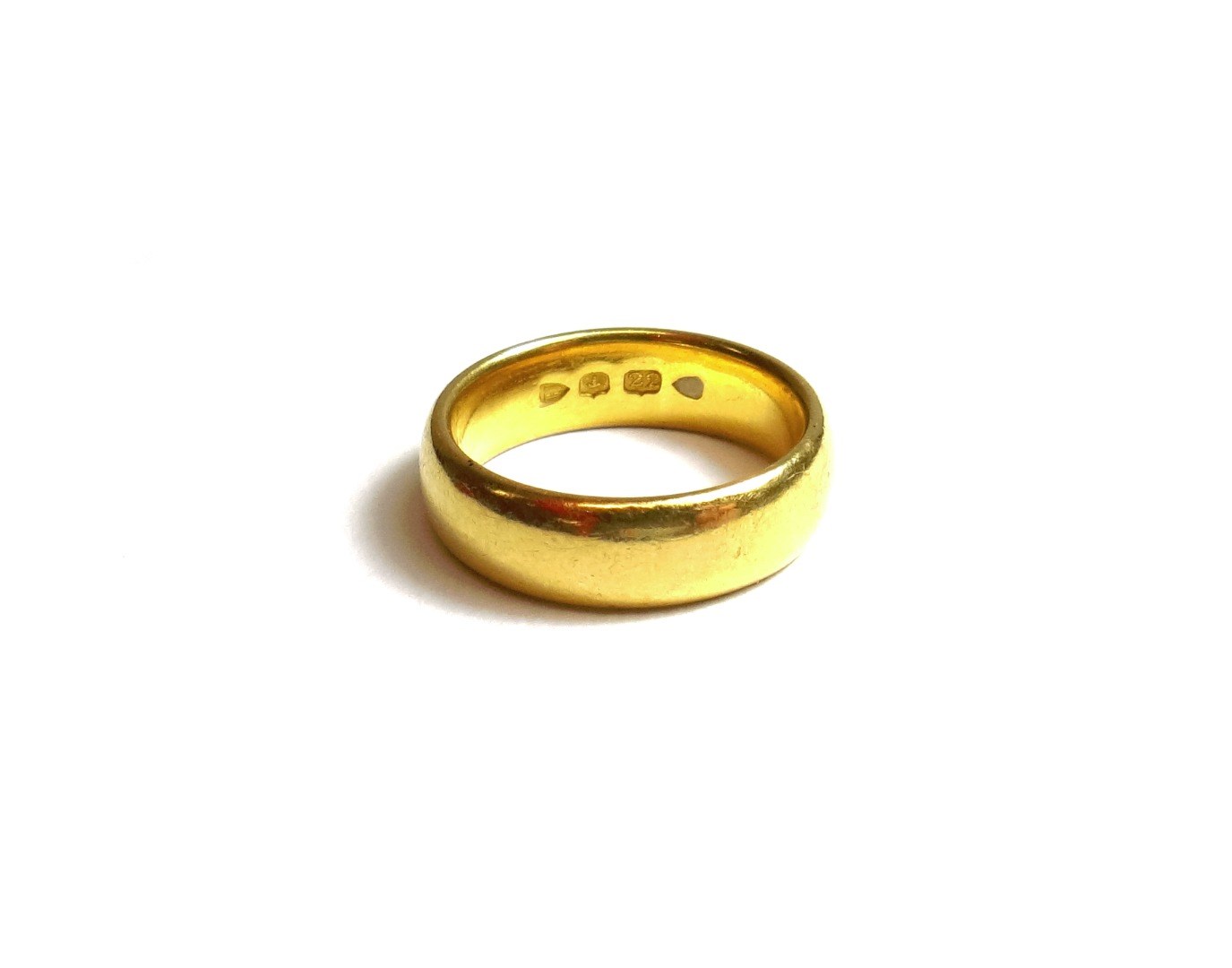 Appraisal: A late Victorian ct gold plain wedding ring London ring