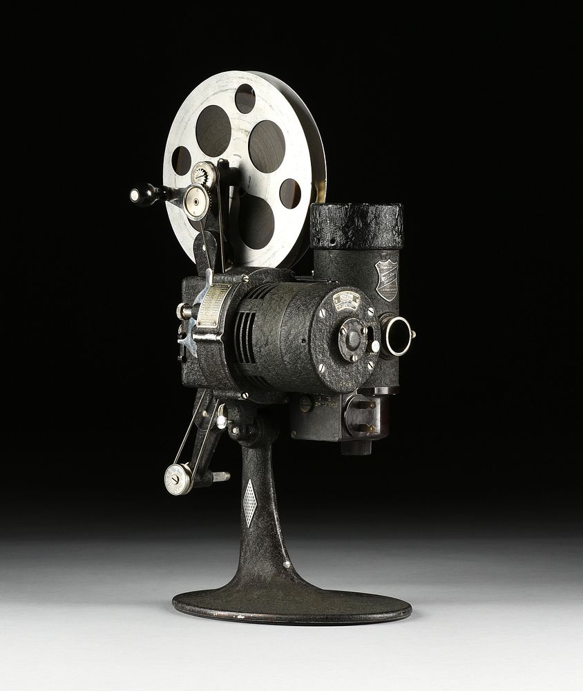 Appraisal: AN AMERICAN BELL HOWELL FILMO MM AUTOMATIC CINE PROJECTOR CINEMACHINERY