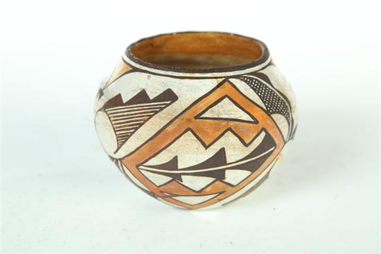 Appraisal: ACOMA POTTERY JAR Ca s Brown and umber on a