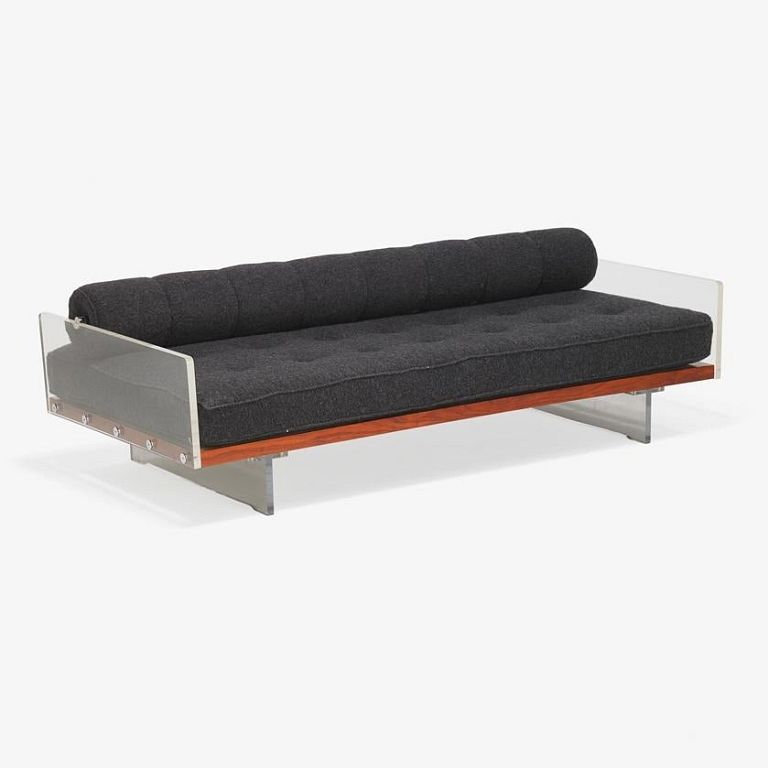 Appraisal: VLADIMIR KAGAN Daybed sofa VlADIMIR KAGAN - VLADIMIR KAGAN DESIGNS