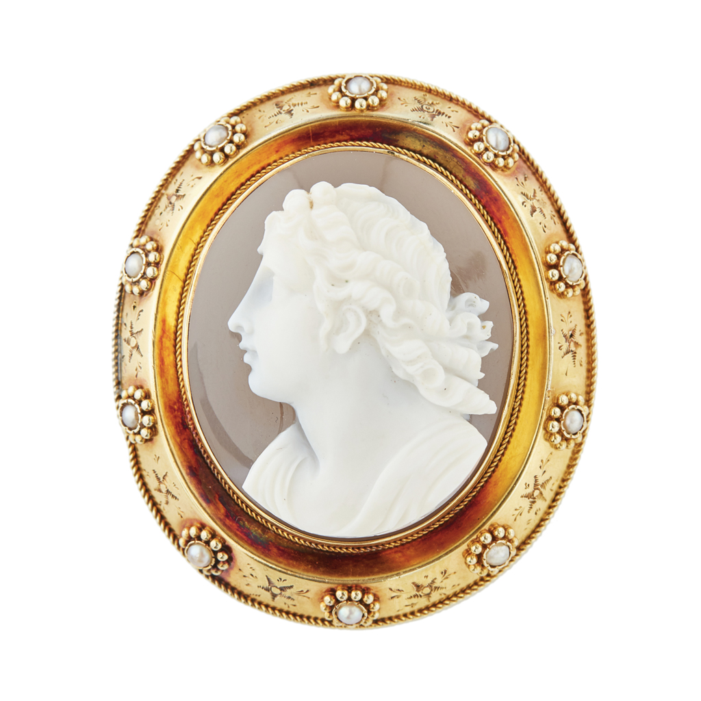 Appraisal: A hardstone cameo brooch of oval outline depicting a classical