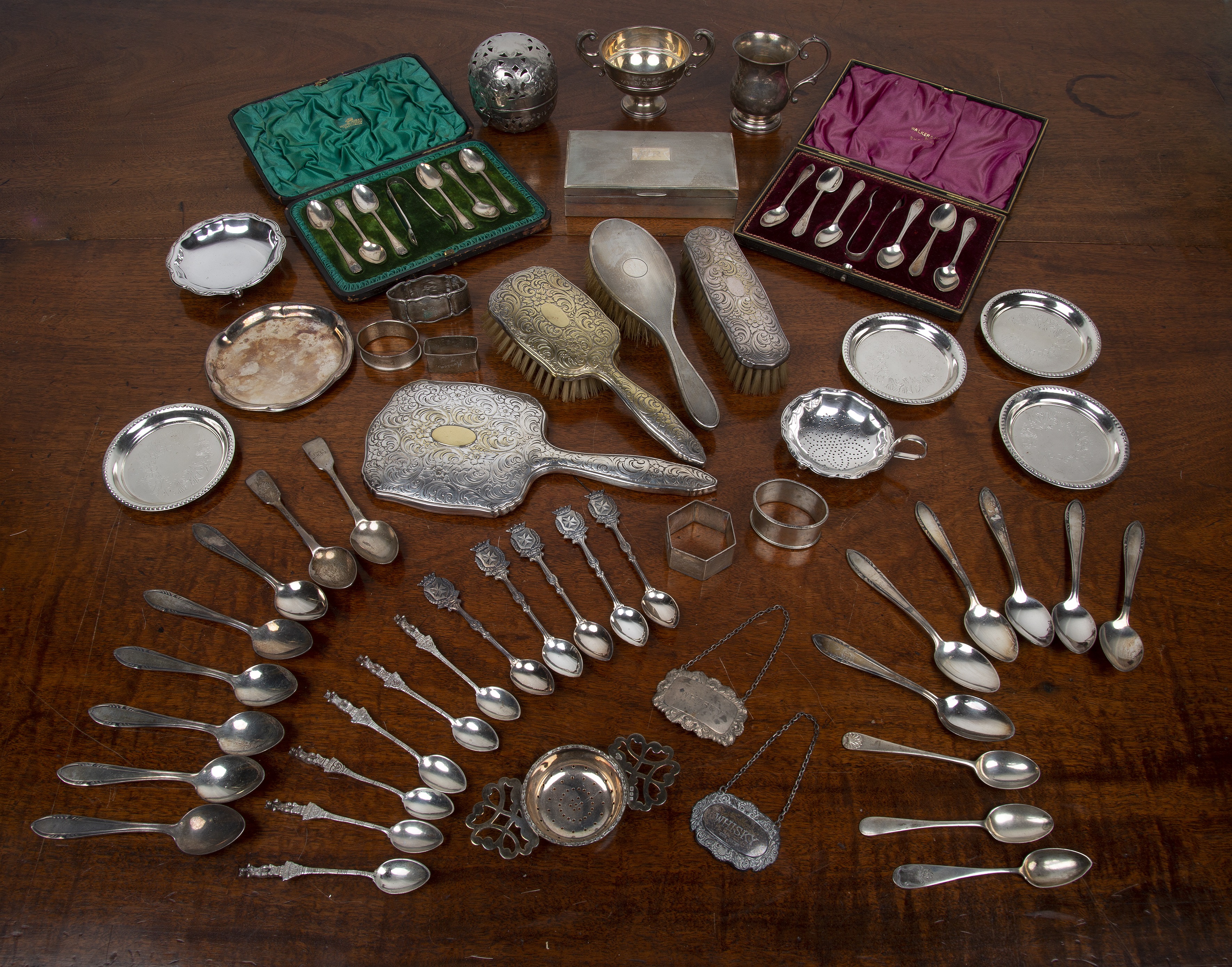 Appraisal: Collection of silver and silver plated ware comprising of a