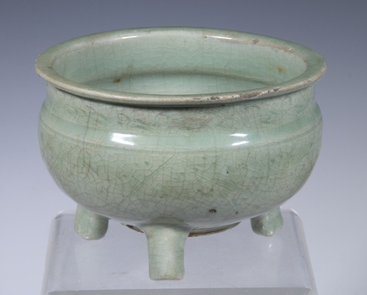 Appraisal: CHINESE STONEWARE TRIPOD VESSEL Late Ming Style Celadon Glazed Pot