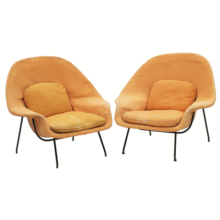 Appraisal: Eero Saarinen Womb chairs pair by Knoll original upholstery over