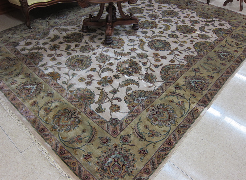 Appraisal: HAND KNOTTED ORIENTAL CARPET a silk like Indo-Persian in overall