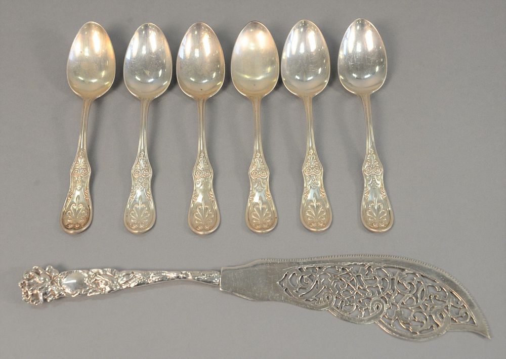 Appraisal: Six Tiffany Co tablespoons along with large reticulated fish slicer